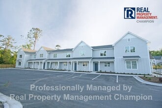 Building Photo - 8760 Sandy Rdg Lp
