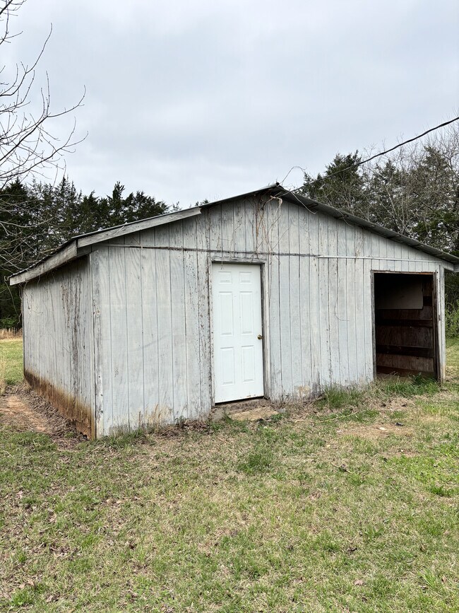 Building Photo - 1500 Murray-Kittrell Rd