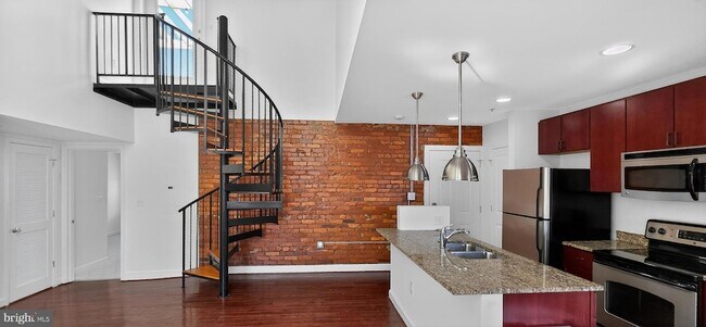 Building Photo - 5405 9th St NW