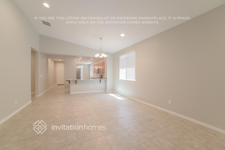 Building Photo - 7951 W Orange Dr