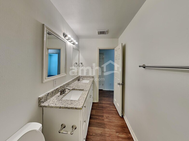 Building Photo - 12842 Muir Woods Trail