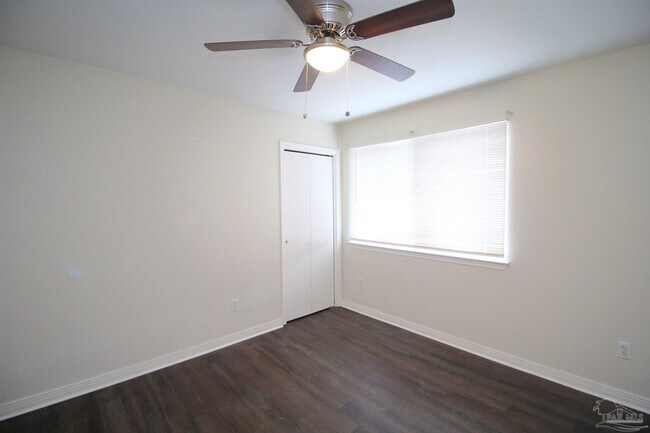 Building Photo - 316 Teakwood Cir