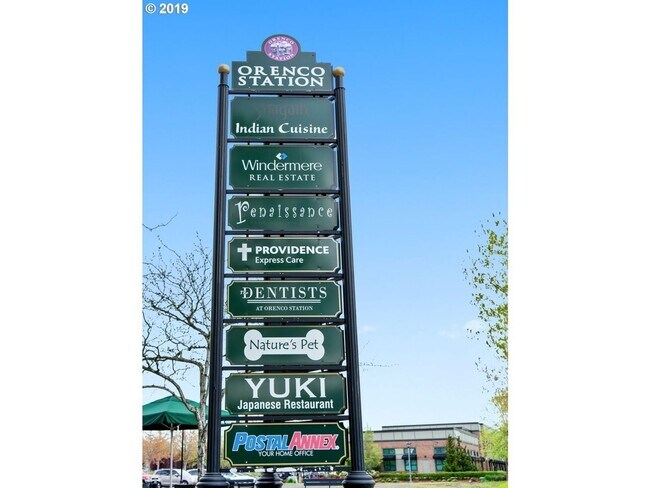 Building Photo - Gorgeous 4 Bed, 2.5 Bath Tuscany Home!