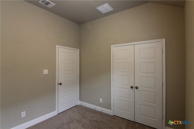 Building Photo - 1259 FM306