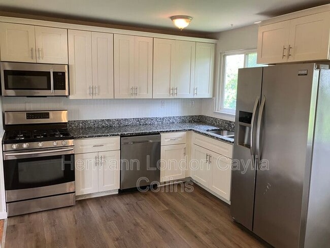 Building Photo - 5369 Ville Rosa Ln
