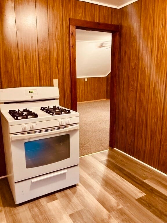 Building Photo - 245 County St