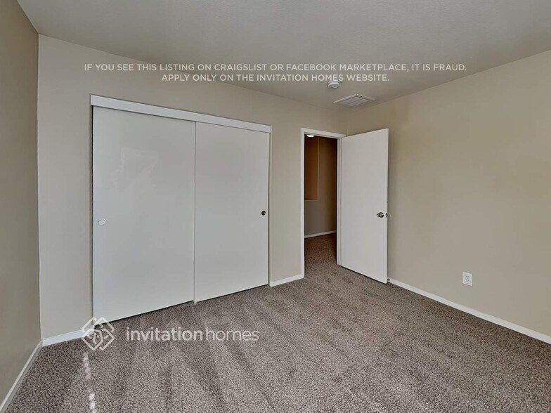 Building Photo - 7825 Strong Water Ct