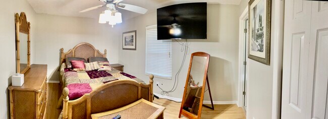 Master Bedroom - 1803 Salmon Dr