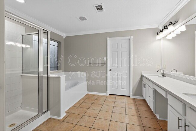 Building Photo - 5603 Caraway Lake Dr