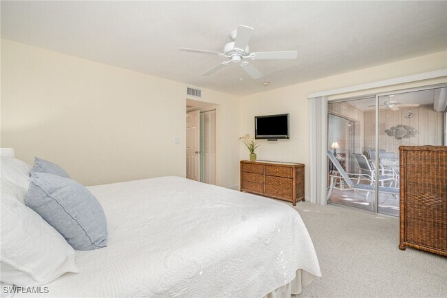 Building Photo - 1530 Imperial Golf Course Blvd