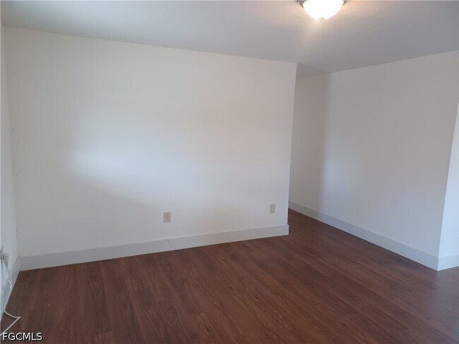 Building Photo - 1629 Pawnee St