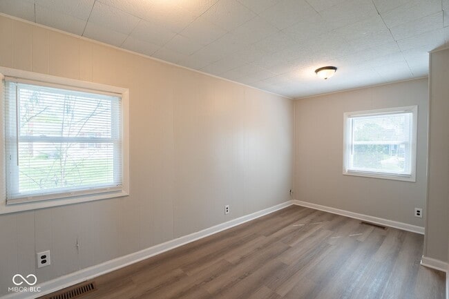 Building Photo - 2109 N Janney Ave