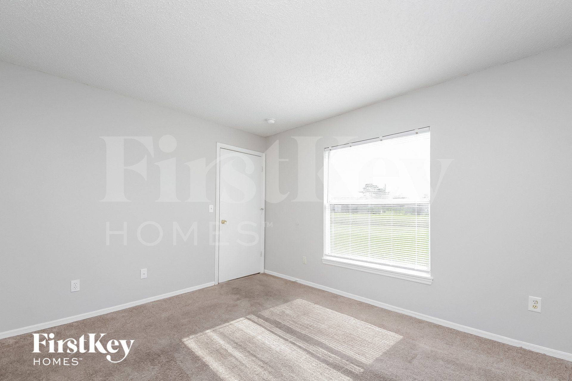 Building Photo - 841 Marquis Ct