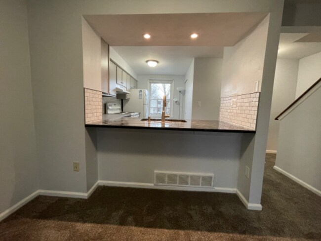 Building Photo - 4387 Heritage Dr