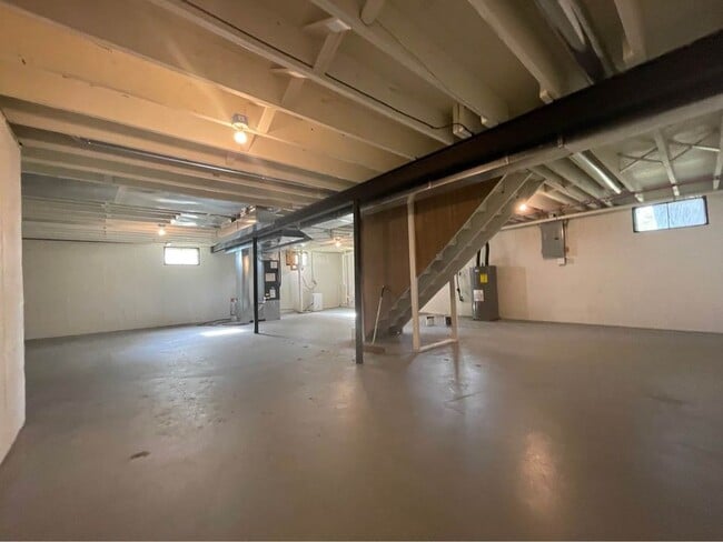 Building Photo - 3184 State Hwy C