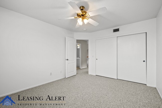 Building Photo - 28475 Nicholas Cir