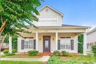 Building Photo - 6229 S Clubview Cir