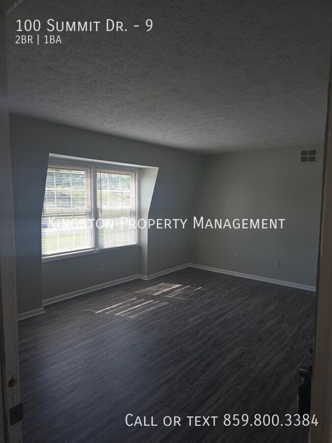 Building Photo - 100 Summit Dr