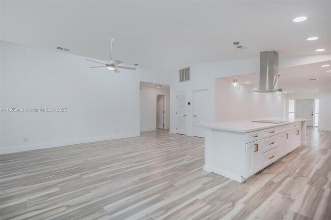 Building Photo - 6955 NW 18th St
