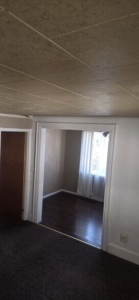 Building Photo - 9431 97th St