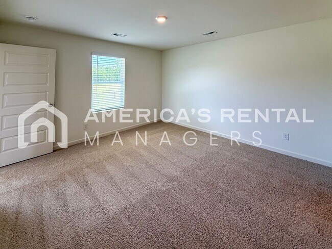 Building Photo - DEPOSIT PENDING! New Construction Home for...