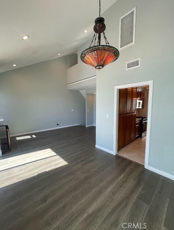 Building Photo - 330 Cordova St