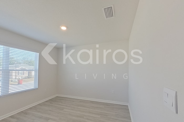 Building Photo - 4743 Malay Cir