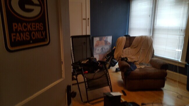 Building Photo - 3816 N Maryland Ave