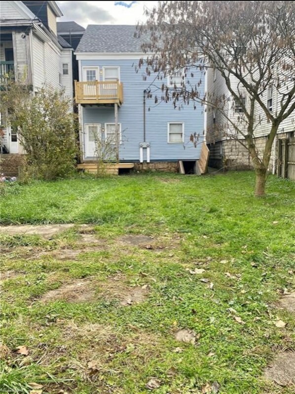 Building Photo - 217 N Huron St