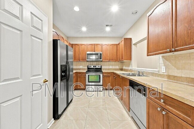 Building Photo - 4627 Eden Ridge Dr