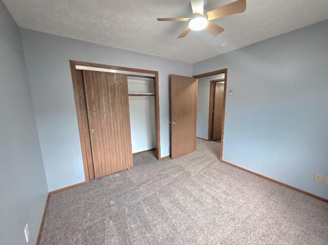 Building Photo - 4873 Marshall Dr