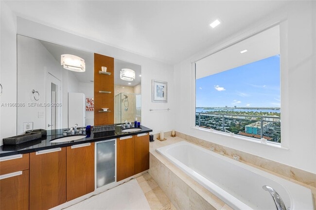 Building Photo - 7901 Hispanola Ave