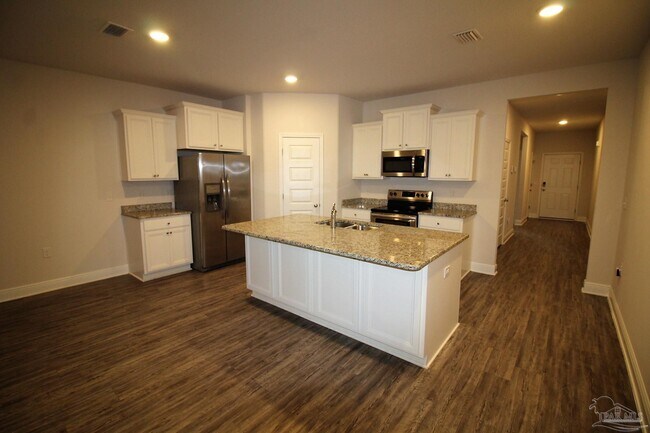 Building Photo - 3900 Hawks Landing Cir