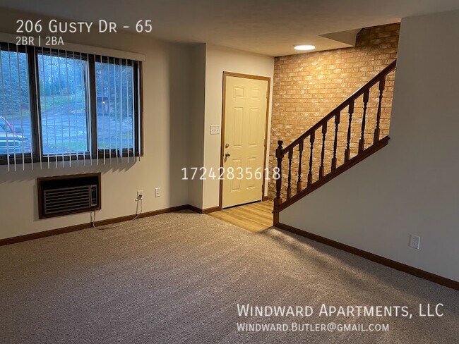 Building Photo - 206 Gusty Dr