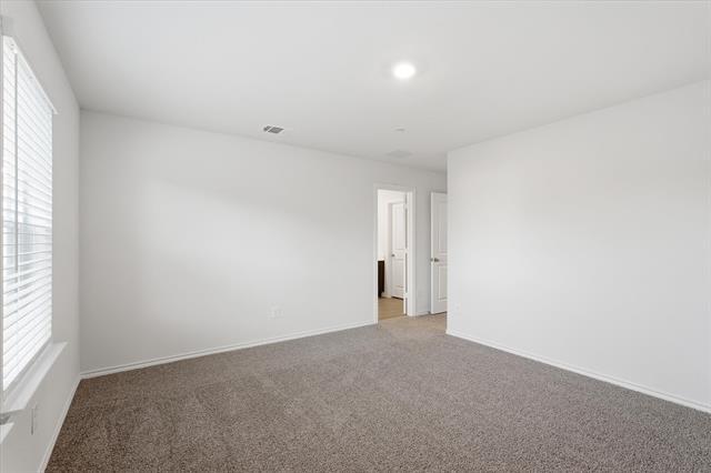 Building Photo - 215 Arbor Dr