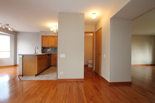 Building Photo - 3162 Cambria Ct