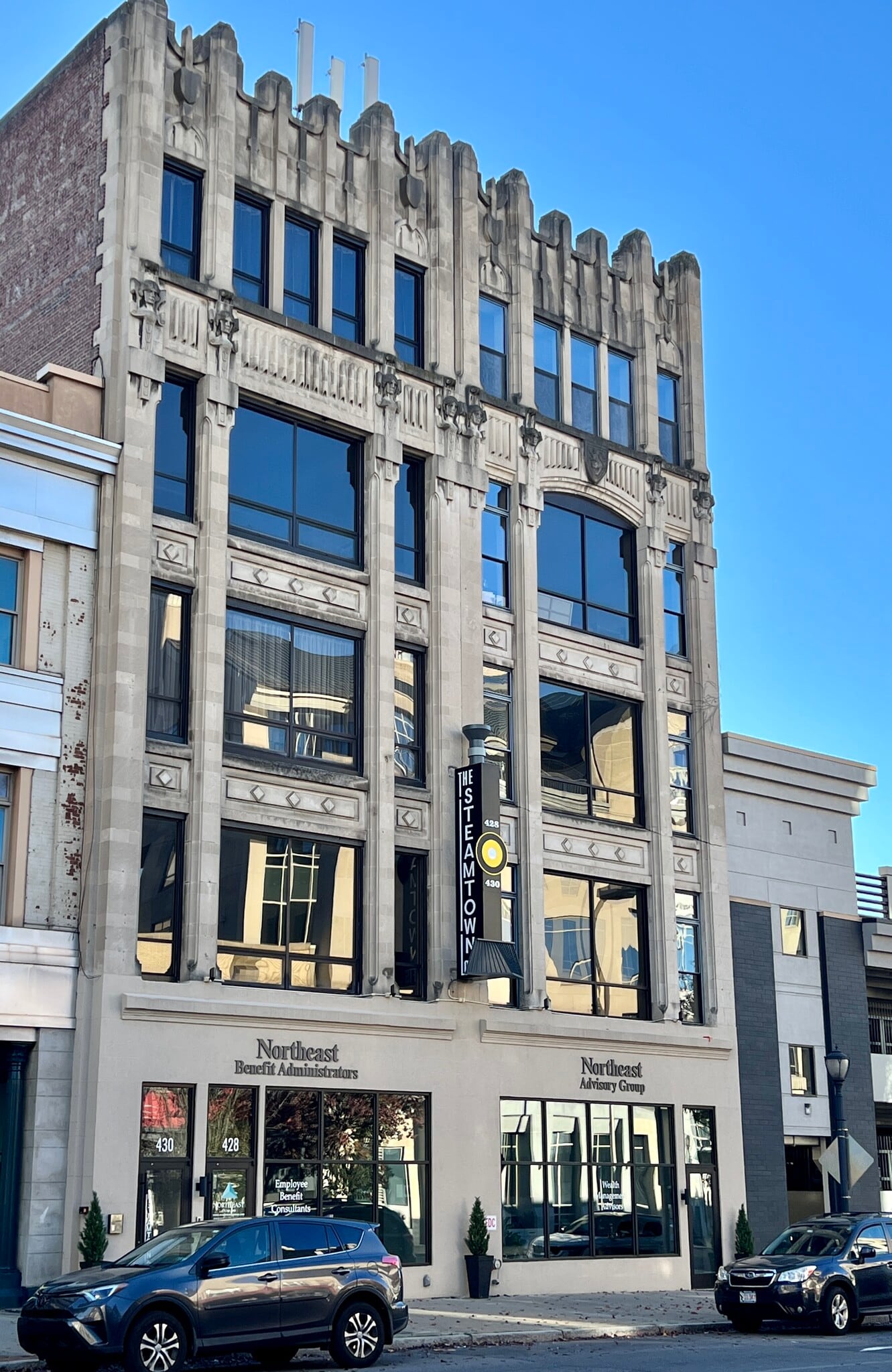 Building Photo - 428 Lackawanna Ave