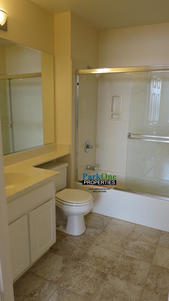 Building Photo - Great Ground Floor San Ramon Condo with Attached Garage, Now Available!!