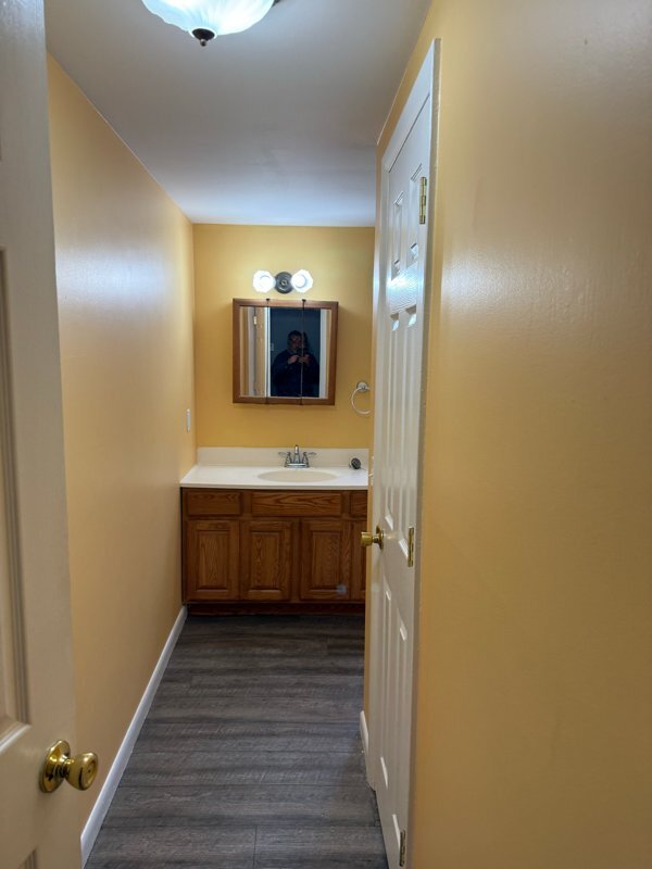 Building Photo - 806 S 16th St