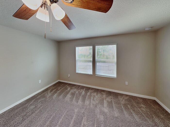 Building Photo - 837 Rivers Crossing St