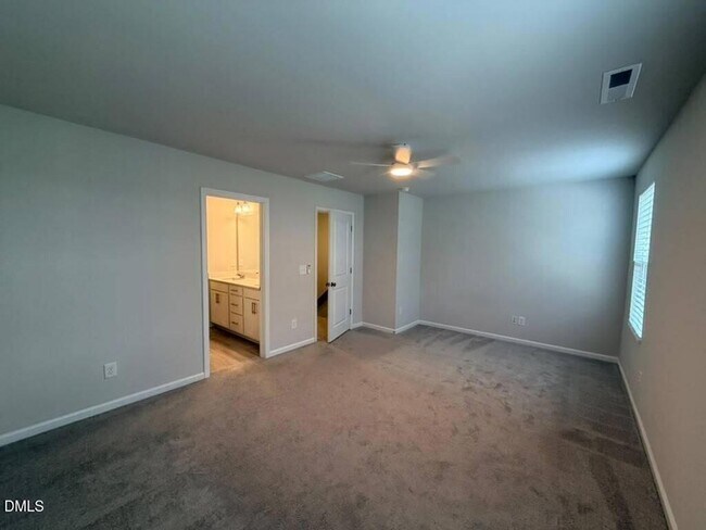 Building Photo - 451 Carolina Spgs Blvd