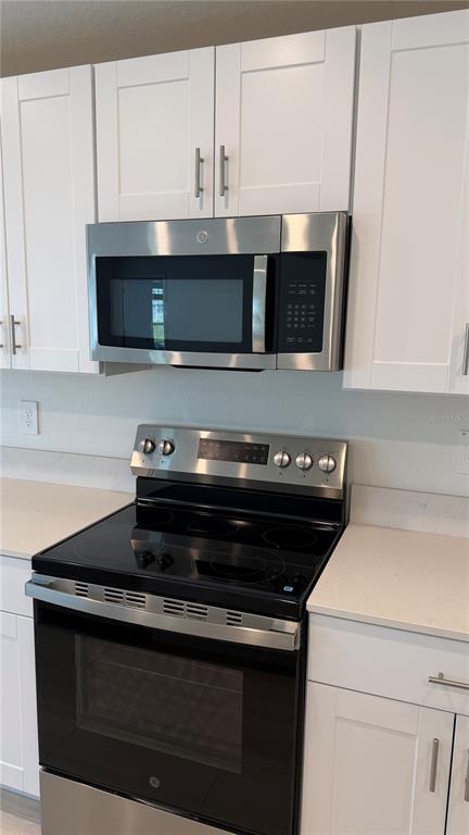 Building Photo - 1629 Tropical Oasis Ave