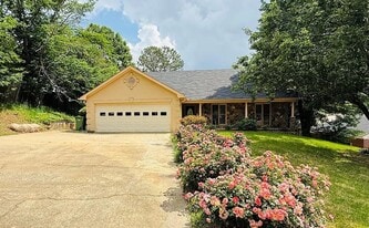 Building Photo - 7642 Timberdale Dr