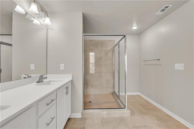 Building Photo - 1486 Fern Ridge Ln