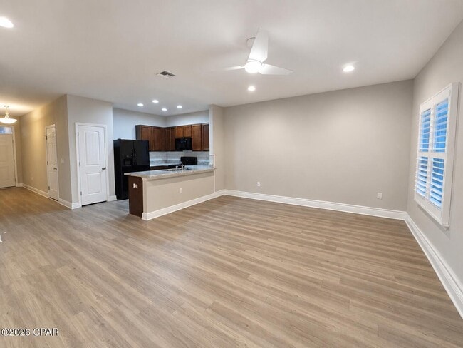 Building Photo - 5940 Callaway Cir