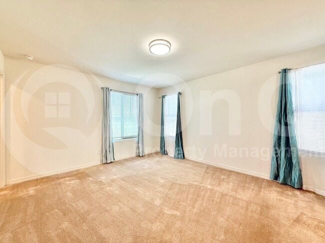 Building Photo - 3706 S 57th Ln