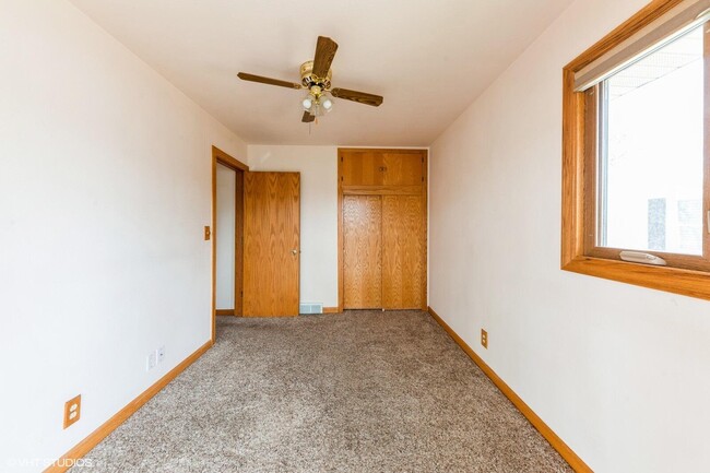 Building Photo - 6611 51st Ave