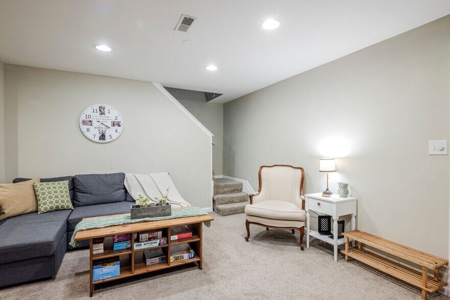 Building Photo - 3530 Oscars Rd