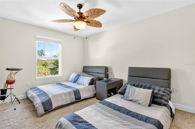 Building Photo - 9009 Palm Key Ave