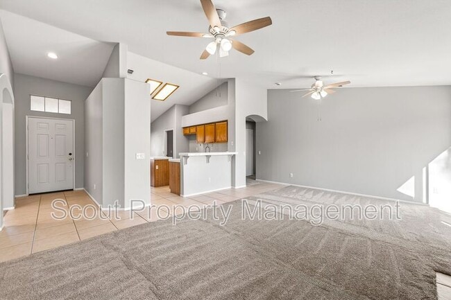 Building Photo - 35912 Arras Dr